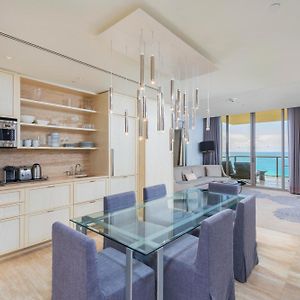 Appartement de Luxe à 2 Chambres à Coucher